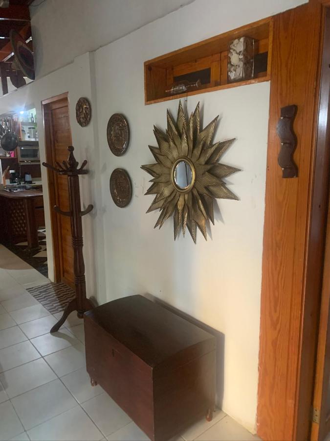 Hostal Casaluna San Andres Ngoại thất bức ảnh